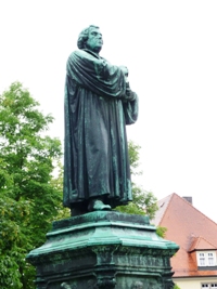 Lutherstatue